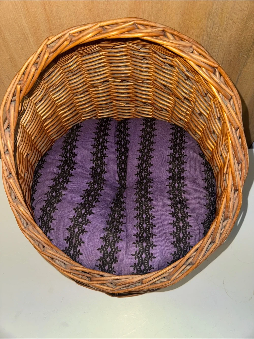 Breathable Wicker Hooded Domed Basket-Style Cat Pet Bed Thick Cushion